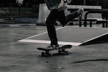 IM体育-生死战中的唯一答案，当伊拉克的绝地反击，撞上吉鲁那记刺穿命运的刀锋