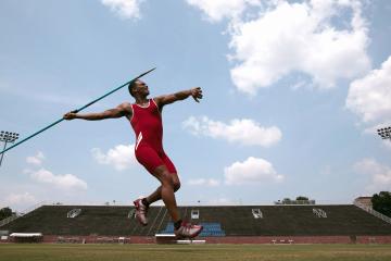 IM体育数据分析平台-沉默的爆冷与沸腾的绝杀，2026世界杯F组之夜，英格兰教科书式破局，C罗用默契撕碎质疑