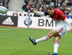 IM体育官网-包含比利时主场艰难取胜，赢得关键三分的词条