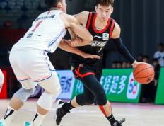 IM体育社区互动入口-包含深圳男篮逆转山东，士气大振的词条