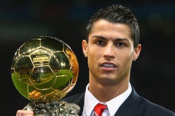 IM体育社区互动入口-约基奇赛后评分拉满引热议，灰熊强势晋级映照广厦队成长之路