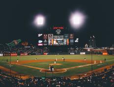 IM体育官方网-绿茵与硬木的双重奏，当西甲德比遇见吉林硬仗