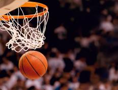 IM体育app-战术铁幕下的纪录之夜，巴黎窒息式压制爱尔兰，基米希书写中场新篇