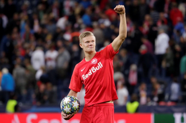 IM体育平台-切尔西横扫拜仁，埃尔林完成帽子戏法的简单介绍