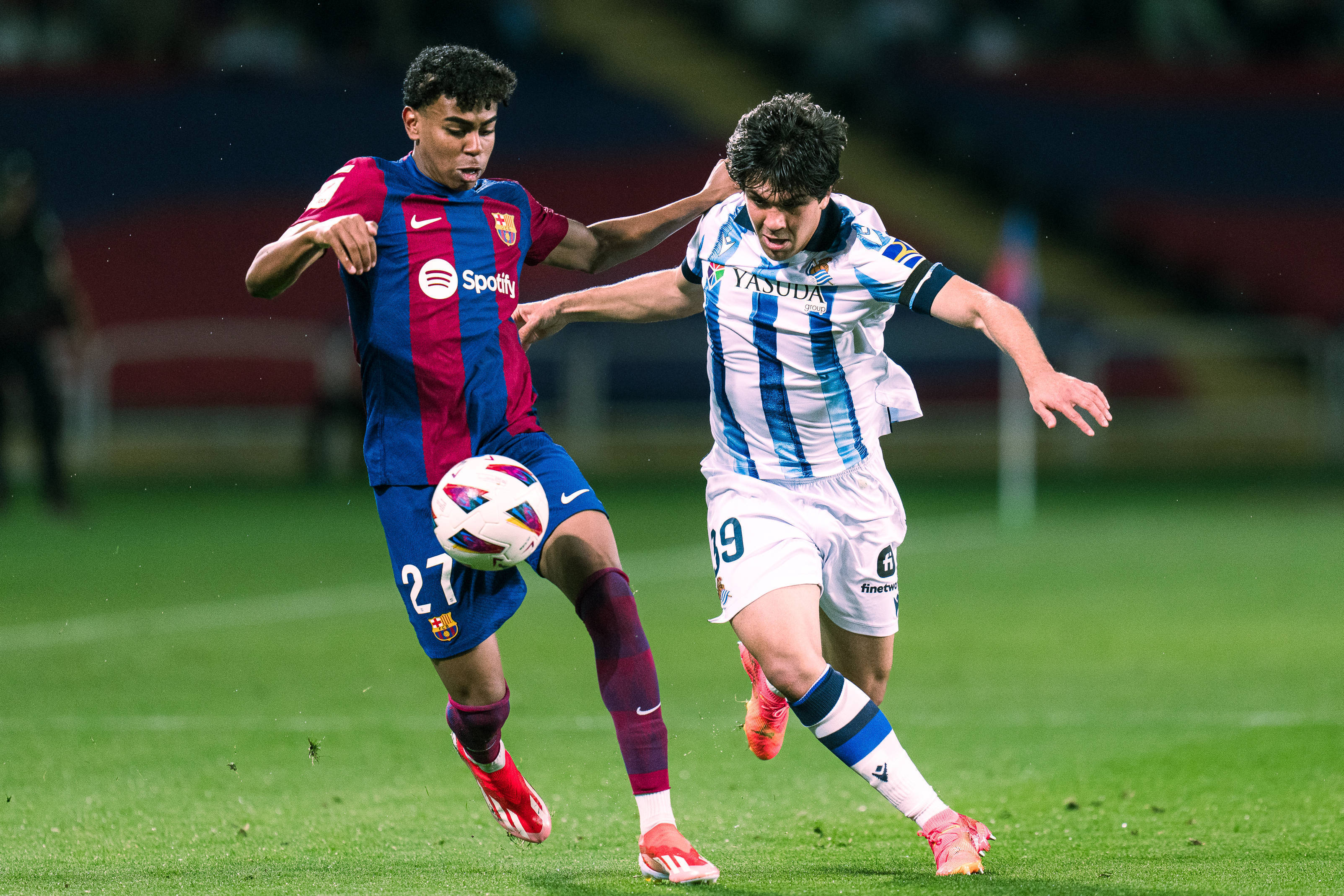 IM体育在线注册-皇家社会险胜对手,争夺前四名宝座