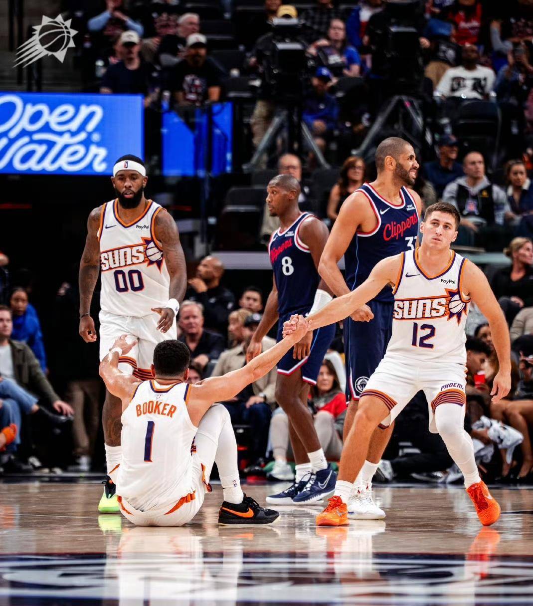 IM体育官方平台-包含快船队战术调整，力图扳回败局追赶对手的词条