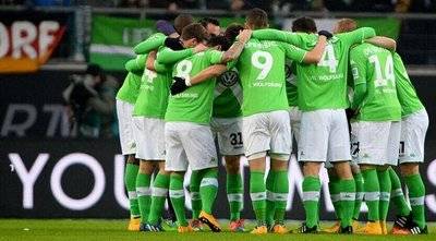 IM体育-斯图加特主场击败强敌，豪取三分