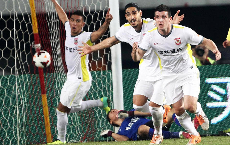 IM体育官方平台-江苏主场挽回局面,湖北客场无奈失利两连败