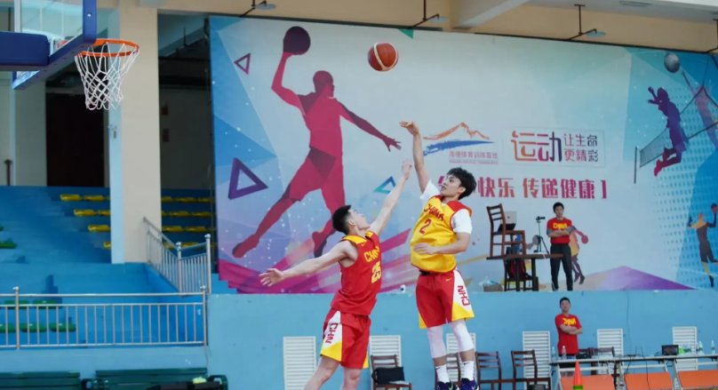 IM体育app-球队全员出动,共同打造精彩比赛!