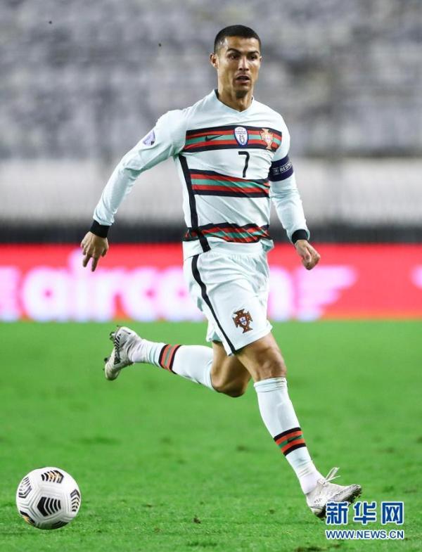 IM体育网页版登录入口-瑞士绝杀克罗地亚，莱万关键制胜的简单介绍