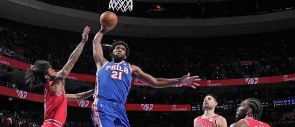 IM体育官网-包含76人鏖战雷霆，武切维奇统治全场的词条