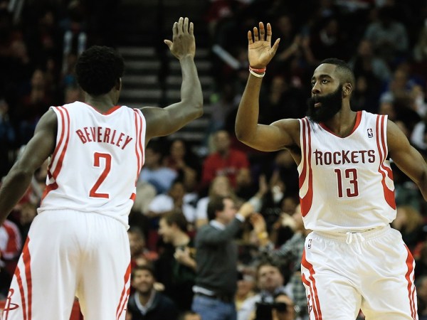 IM体育社区互动入口-国王险胜火箭,武切维奇统治全场的简单介绍