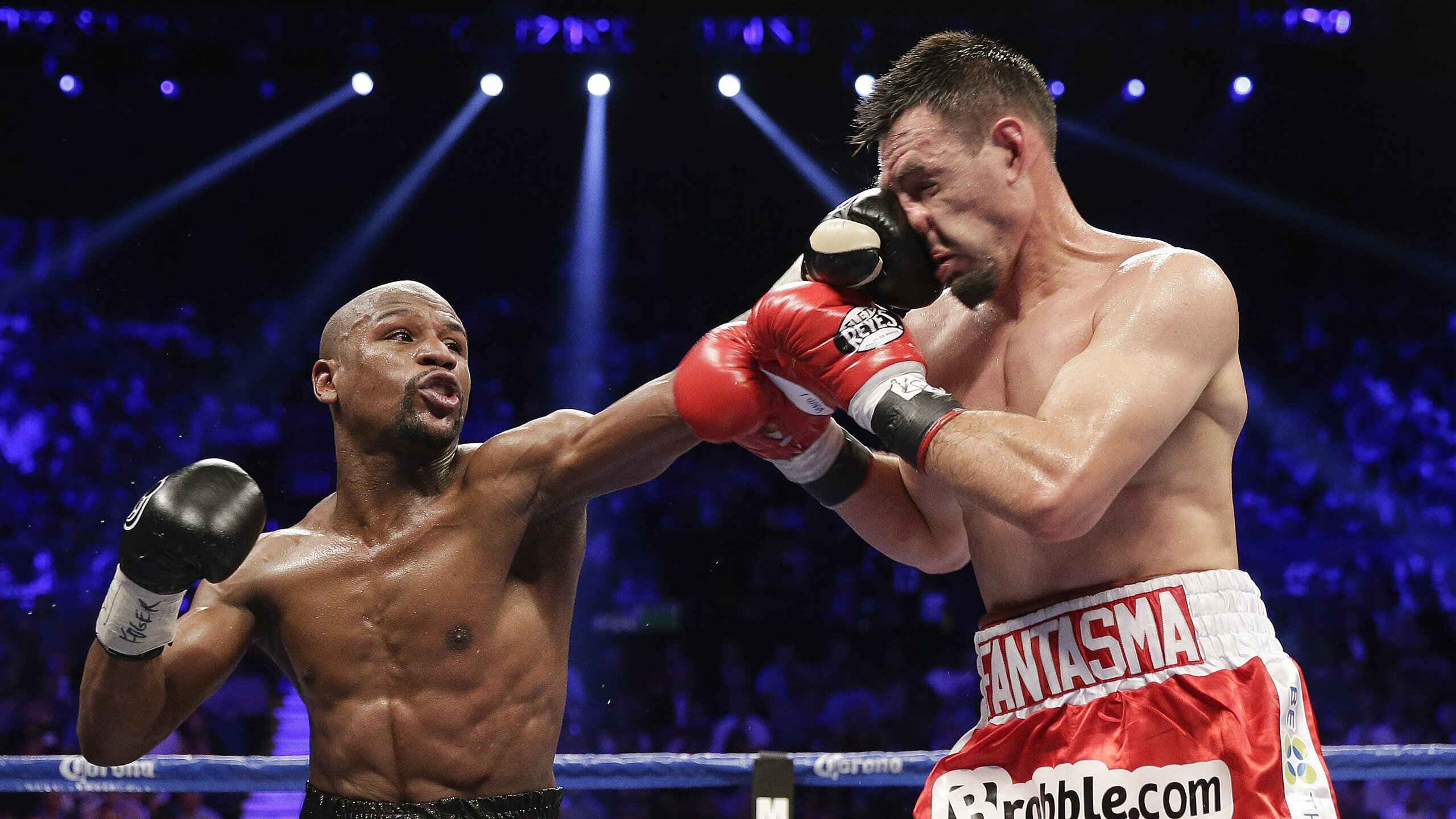 IM体育-阿尔卡拉斯美网完胜拉沃尔杯，新生代领军人带队改写网坛格局